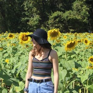 Meet your Posher, Stella